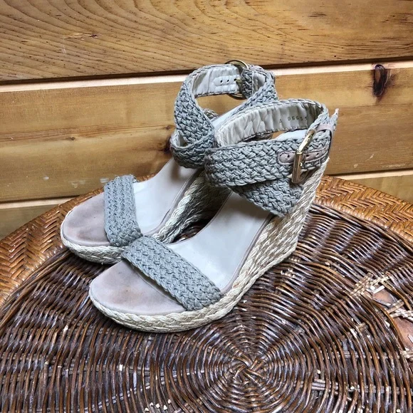 Stuart Weitzman Khaki Crochet Alex Ankle Halter Wrap Espadrille Wedge Sandal 8.5 - Picture 9 of 16